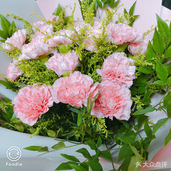 绿美花卉礼品中心 以花为媒，传递情感与品位